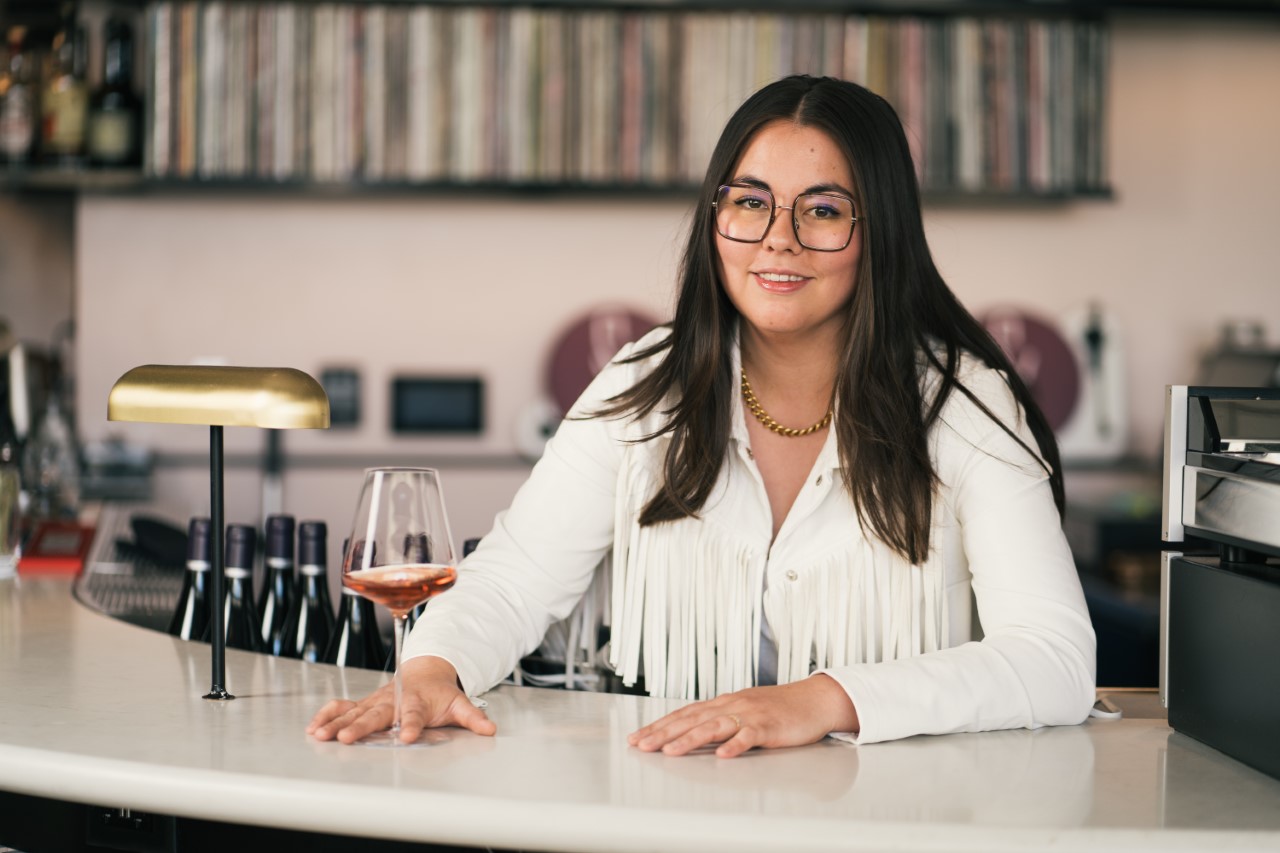 Cheese, wine, and vinyl: our exclusive Q&A with sommelier Clara Klein ...